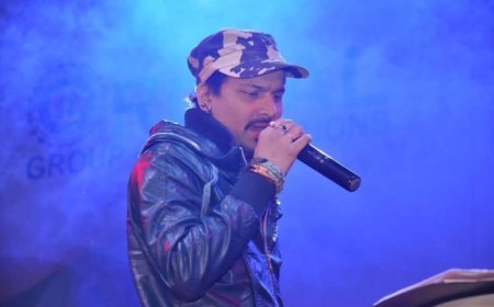 পেহেলগামত নিহতসকলৰ প্ৰতি শ্ৰদ্ধা জনাই মাজুলীত জুবিন গাৰ্গৰ সংগীতানুষ্ঠান বাতিল