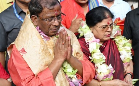 কামাখ্যা ধামত ৰাতিপুৱাই উপস্থিত হ'ল ৰাজ্যপাল লক্ষ্মণ প্ৰসাদ আচাৰ্য্য