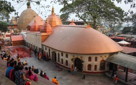 অন্ত পৰিল অম্বুবাচী মহাযোগ |  খোল খালে কামাখ্যা ধামৰ দুৱাৰ