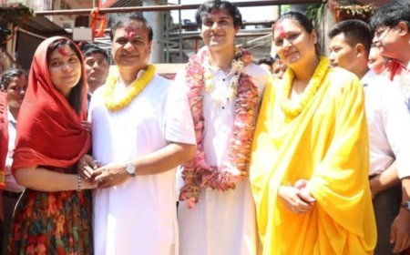 পুৱাই সপৰিয়ালে কামাখ্যা ধামত উপস্থিত হ'ল মূখ্যমন্ত্ৰী হিমন্ত বিশ্ব শৰ্মা