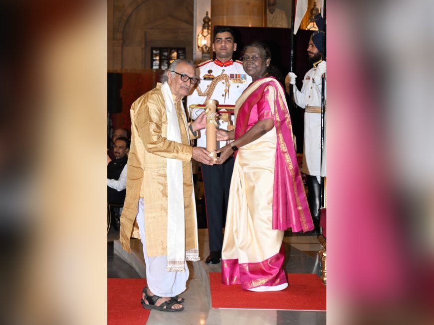 নৃত্যাচাৰ্য যতীন গোস্বামীলৈ পদ্মভূষণ বঁটা