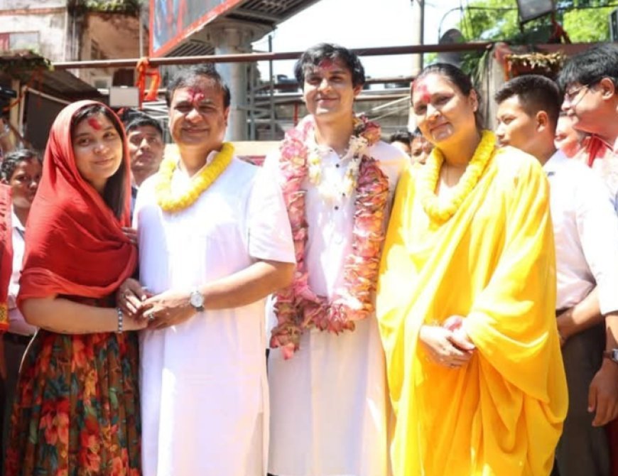 পুৱাই সপৰিয়ালে কামাখ্যা ধামত উপস্থিত হ'ল মূখ্যমন্ত্ৰী হিমন্ত বিশ্ব শৰ্মা