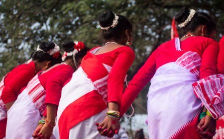 আজি ৰাজ্যত উদযাপন হ'ল কৰম পূজা